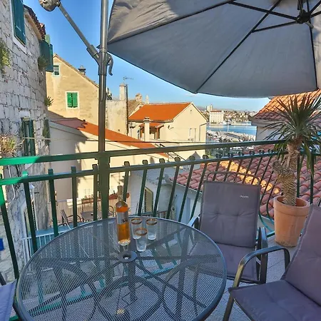 Nice Well-located Duplex Spalato